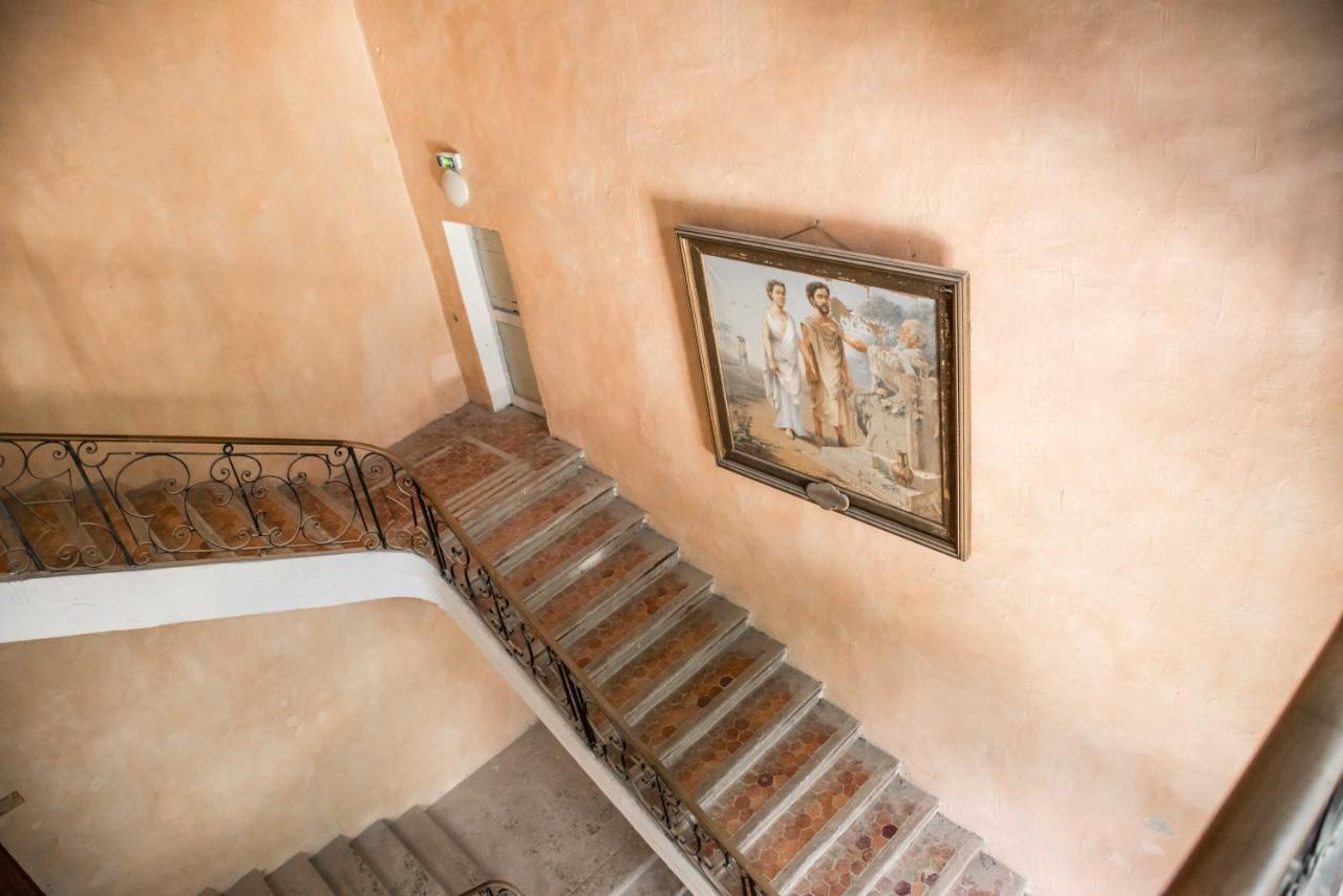 Chateau Emile Loubet - Appartement Marechal Foch La Bégude-de-Mazenc Eksteriør billede